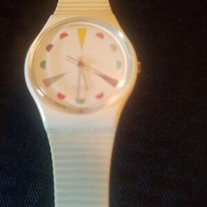 Vintage Swatch Tutti Frutti model with the reference number GW109